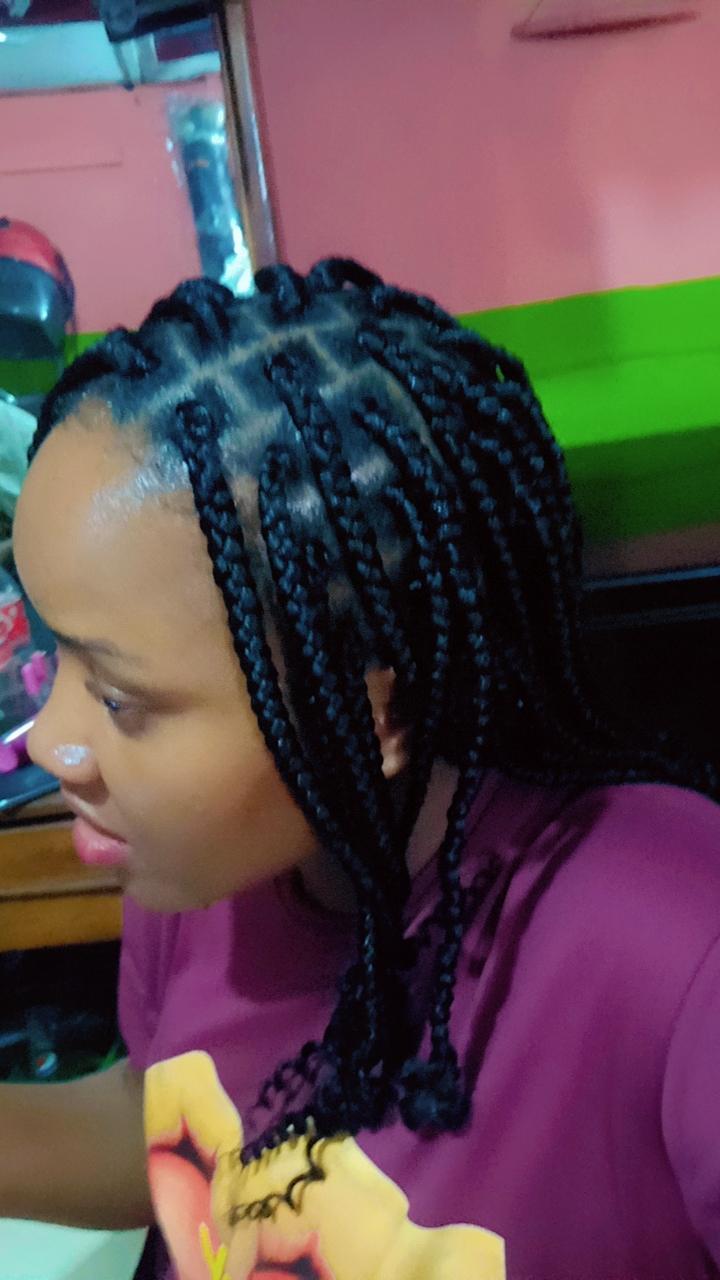 Dammy Beauty Salon 